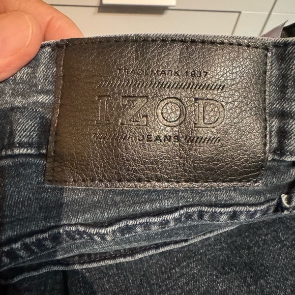 Jeans by Izod - Picture 5 of 5